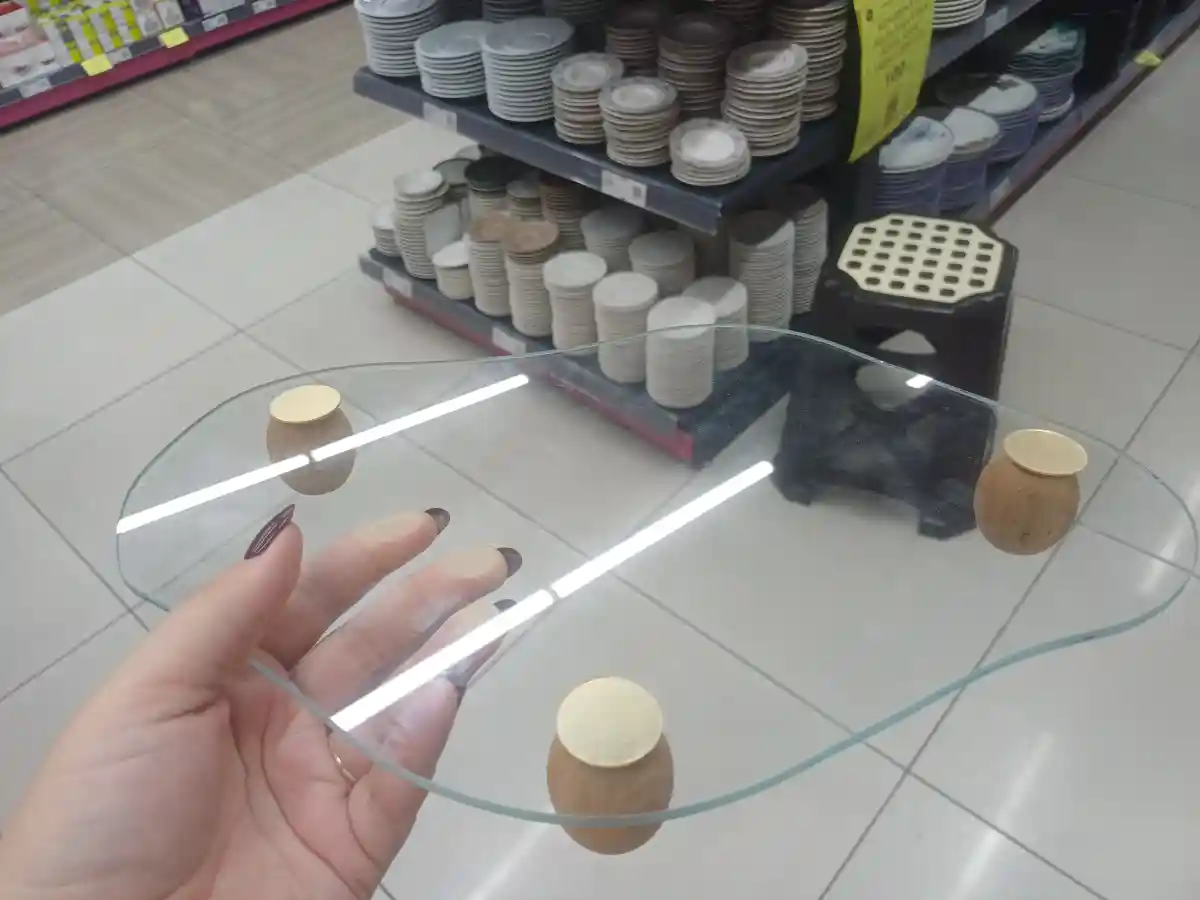 Ahşap ayaklı cam tepsi