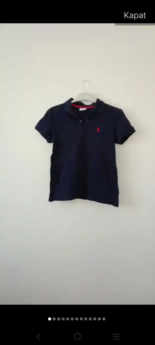 Kısa kollu lacivert polo tişört