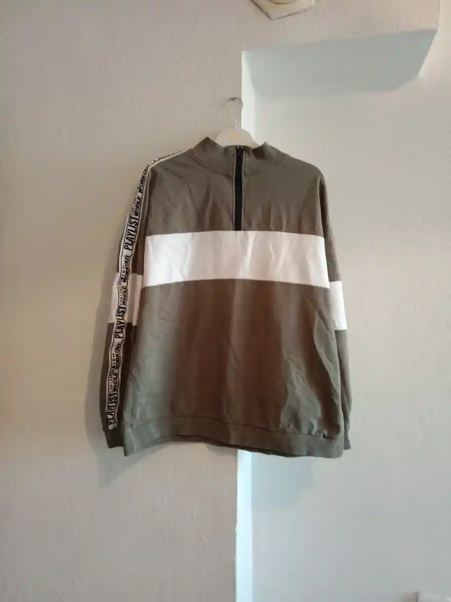 Kahverengi-beyaz renkli erkek sweatshirt