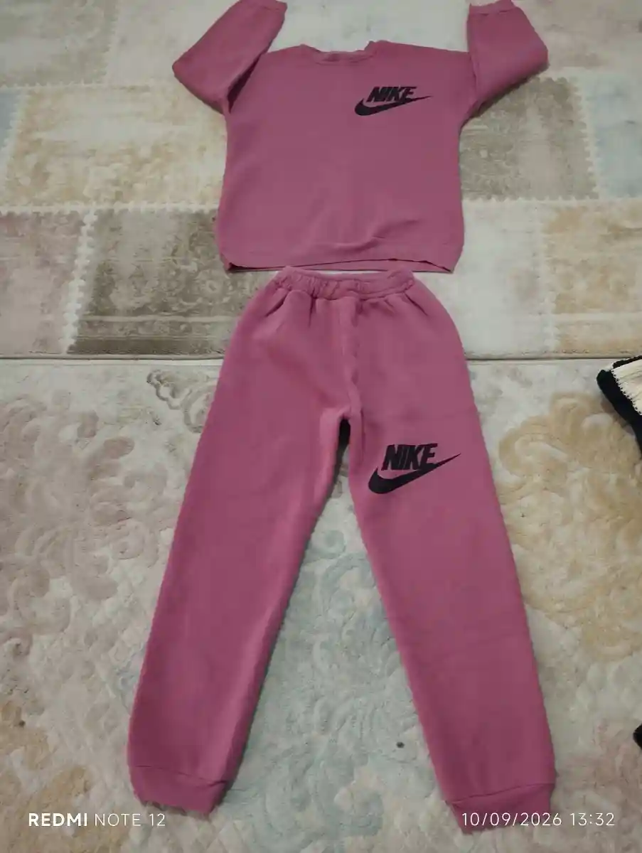 Pembe nike eşofman takımı kışlık 10 13 yaş için