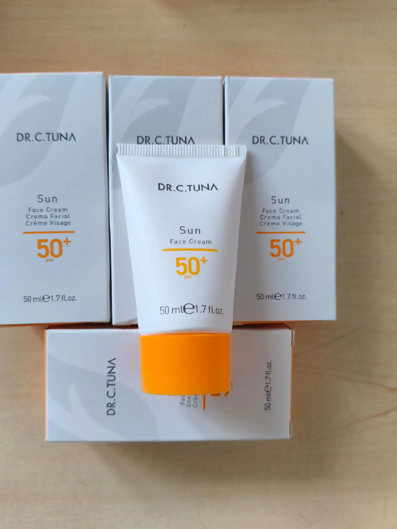 Dr. c. tuna güneş kremi 50+