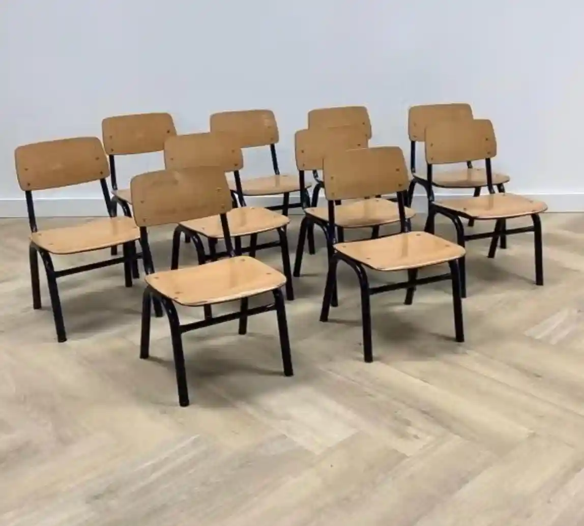 Ahşap sandalyeler - 10 adet