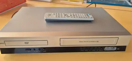 Dijital ses destekli dvd oynatıcı