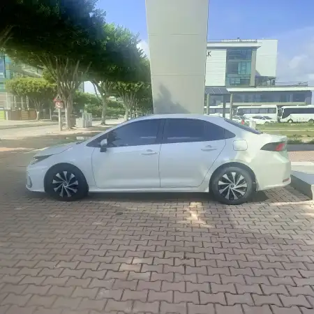 Volksvagen golf çok temiz bir araç 1 mart 18:04 ilan görseli