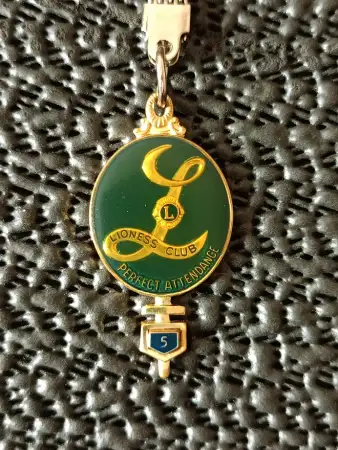 Lioness club anahtarlik çok nadi̇r ürün.