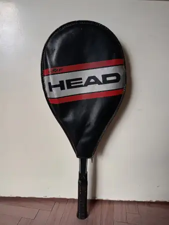 Amf head tenis raketi..