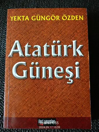 Yekta güngör özden 'den atatürk güneşi̇.