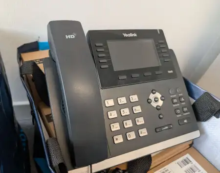 Yealink t46s dijital ofis telefonu
