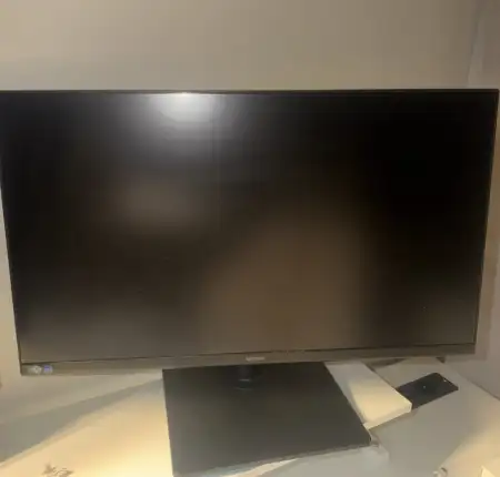Full hd monitör