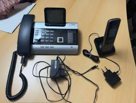 Kablolu ve kablosuz telefon seti
