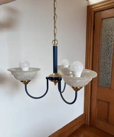 üçlü avize işıklandırma