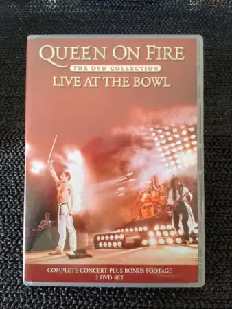 Queen on fire live at the bowl konser dvd..