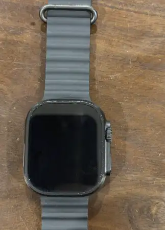 Siyah apple watch ultra 3