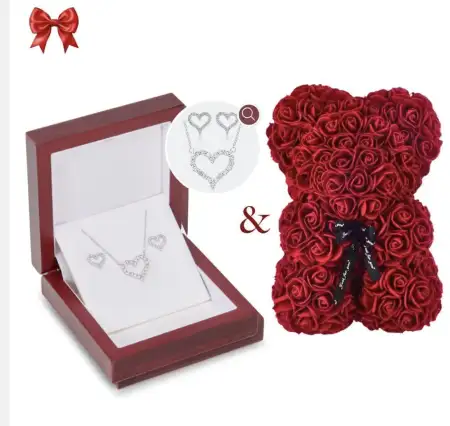 Kalp motifli kolye ve gül teddy bear seti