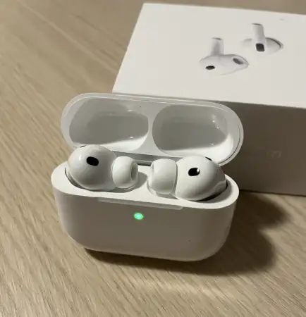 Apple airpods pro 3 (güncel nesil) - neredeyse hiç kullanılmamış ilan görseli