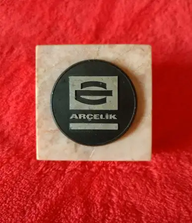 Arçeli̇k mermer kağit ağirliği.