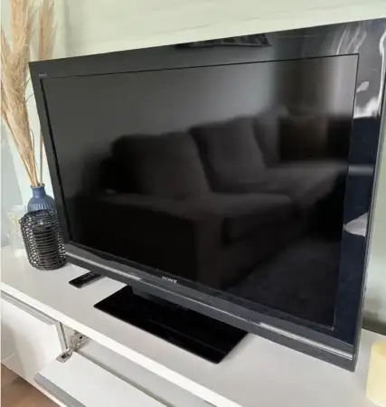 Sony 32 i̇nç lcd televizyon