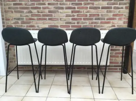 4 adet bar sandalyesi ilan görseli