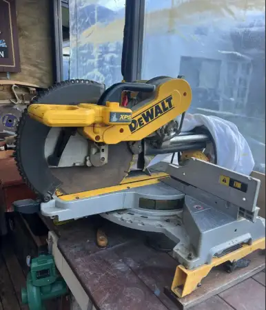 Dewalt miter testere