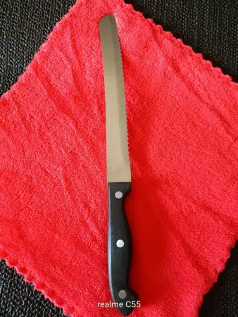 Orji̇nal chef's tirtikli ekmek biçaği.