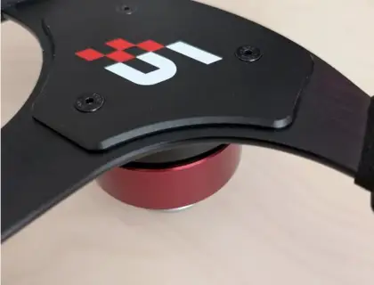 Simagic p-330r alcantara+ hızlı açma özellikli direksiyon simidi ilan görseli