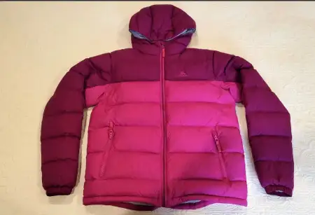 Kapüşonlu kış montu - mor/pembe