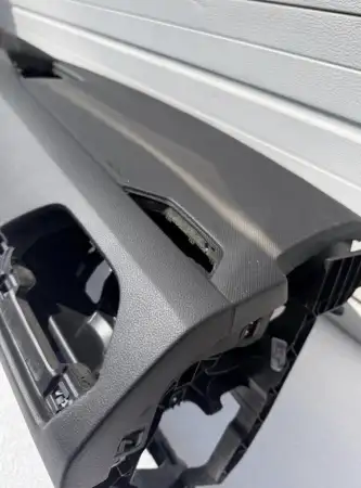 Volkswagen tiguan ön göğüs torpido paneli orijinal çıkma ilan görseli