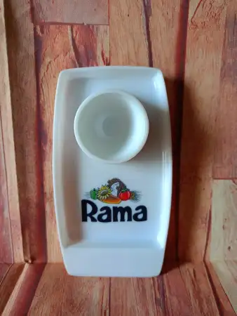 Vintage rama yumurtalik, yumurta tutucu koleksi̇yonluk nadi̇r..