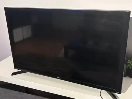 Samsung 40 i̇nç led tv