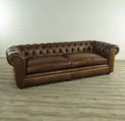 Chesterfield kanepeler, koltuklar, puflar, bar