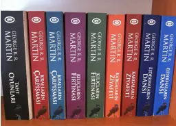 İkinci el kitap koleksiyonu - fantastik romanlar ilan görseli