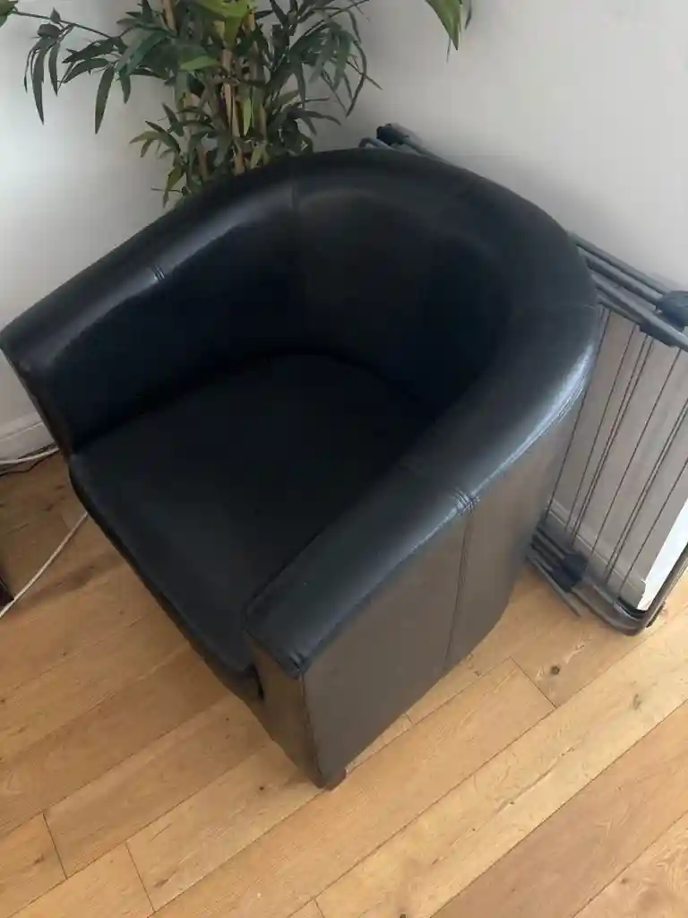 Siyah deri koltuk bie adet