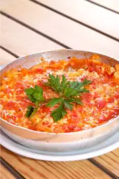 Ev yapımı menemen sosu